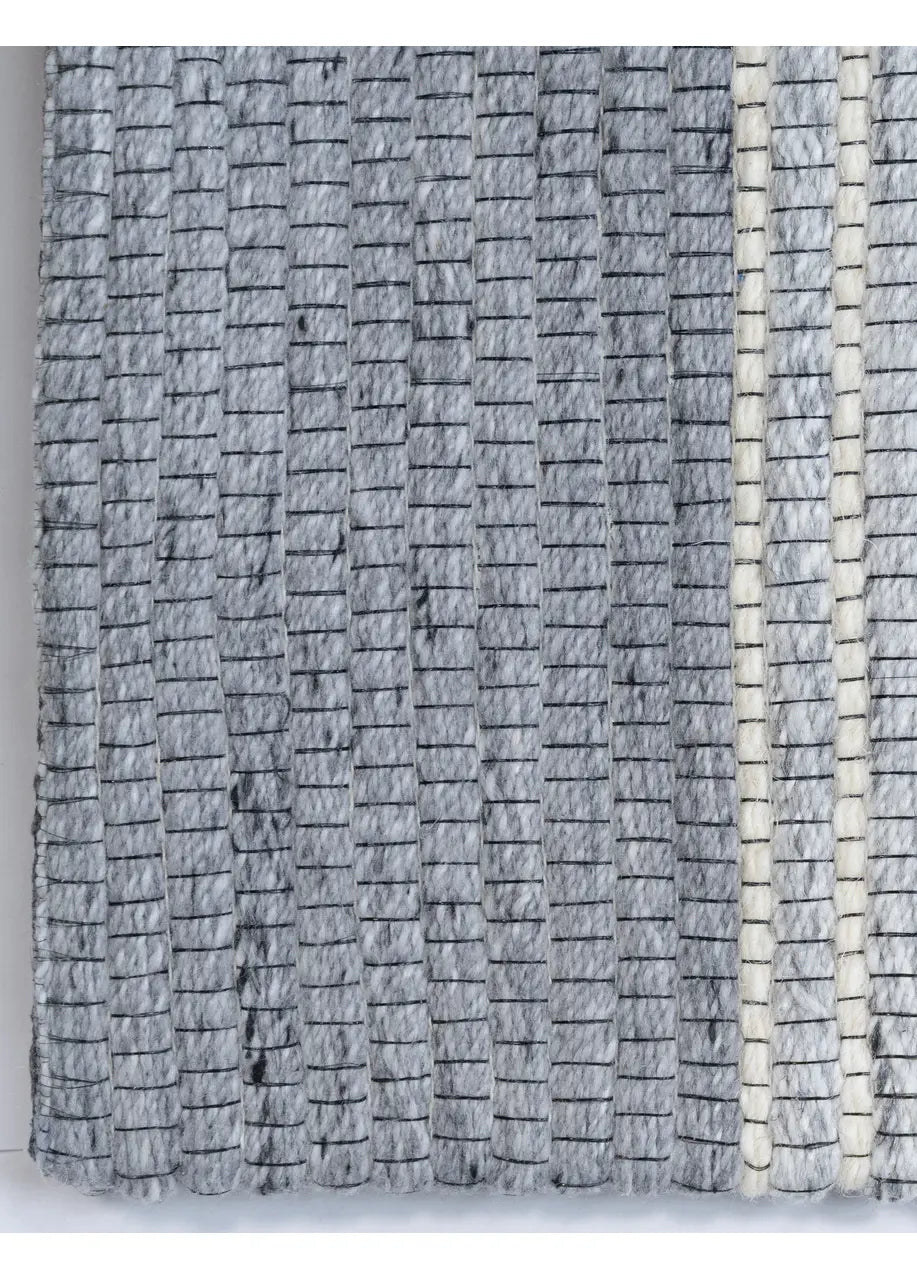 A3002